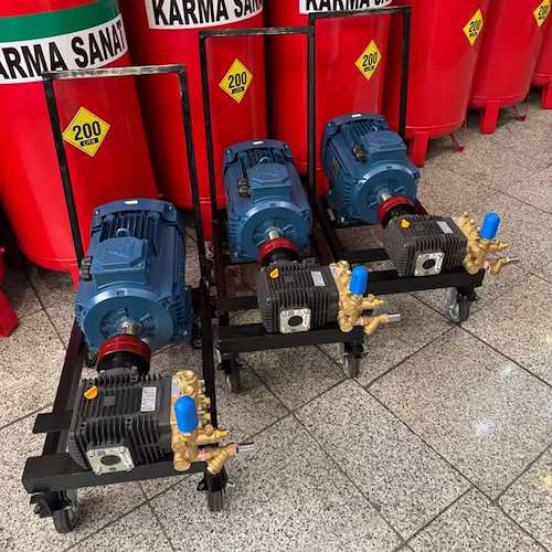 پمپ کارواش 200 بار برتولینی موتوژن دار